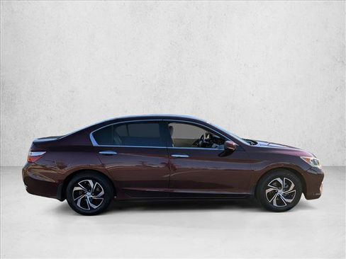 Used 2016 Honda Accord LX image 4