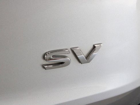 Used 2022 Nissan Rogue SV image 44