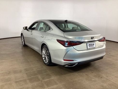 Used 2019 Lexus ES 350 w/ Accessory Package FWD image 7