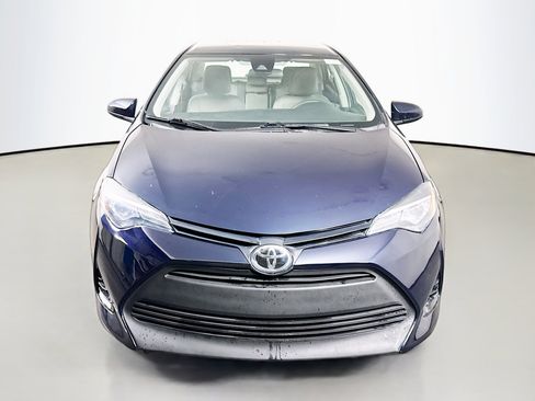 Used 2017 Toyota Corolla LE image 2