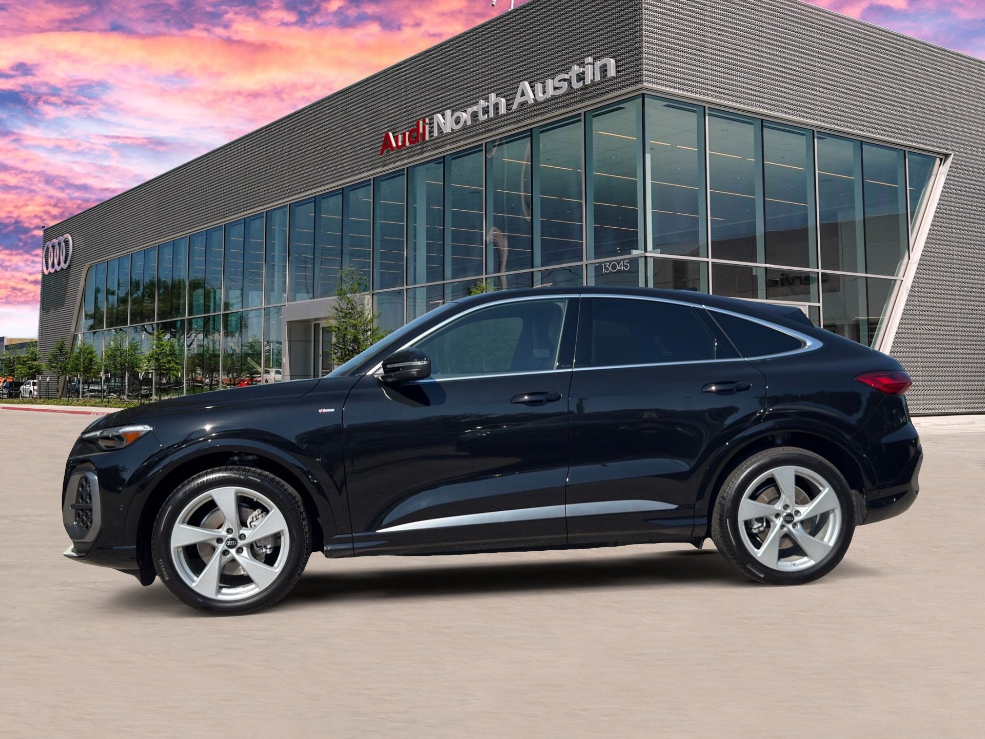 New 2026 Audi Q5 Prestige AWD/4WD image 3