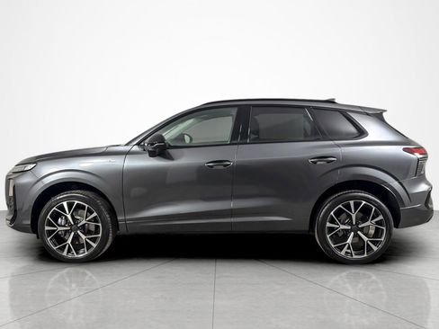 New 2026 Audi Q3 quattro 2.0T AWD/4WD image 3