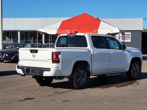 New 2026 Nissan Frontier SV w/ Tow Package image 5