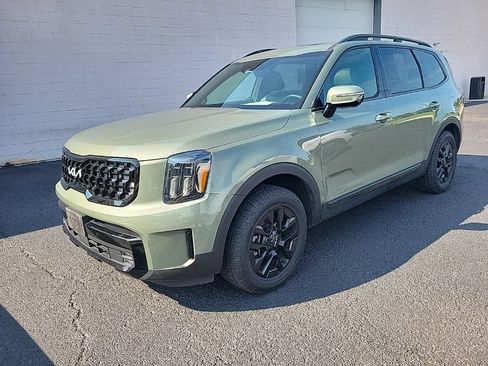 Used 2024 Kia Telluride SX Prestige X-Pro AWD/4WD image 2