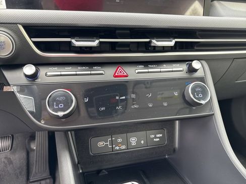 New 2026 Hyundai Sonata SEL AWD/4WD image 32