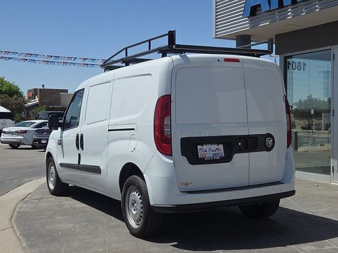 Used 2022 RAM ProMaster City Tradesman FWD image 4