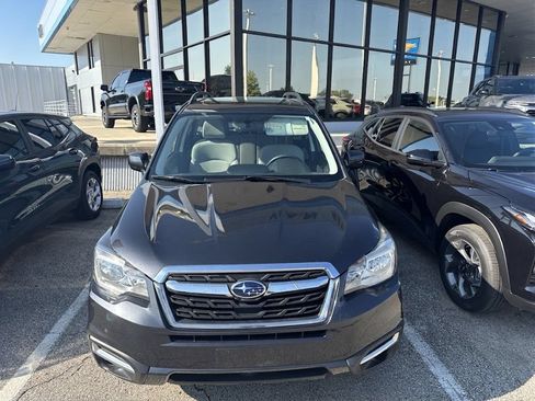 Used 2017 Subaru Forester 2.5i Premium w/ All-Weather Package AWD/4WD image 2