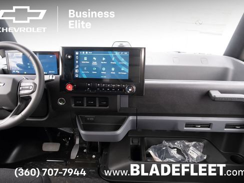 New 2025 Chevrolet Brightdrop 400 w/ Battery Pack, Max Range AWD/4WD image 23
