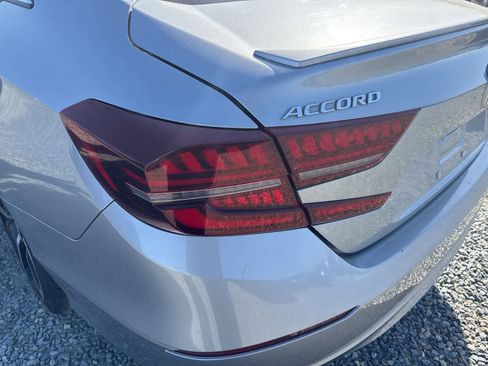 Used 2019 Honda Accord Sport image 12