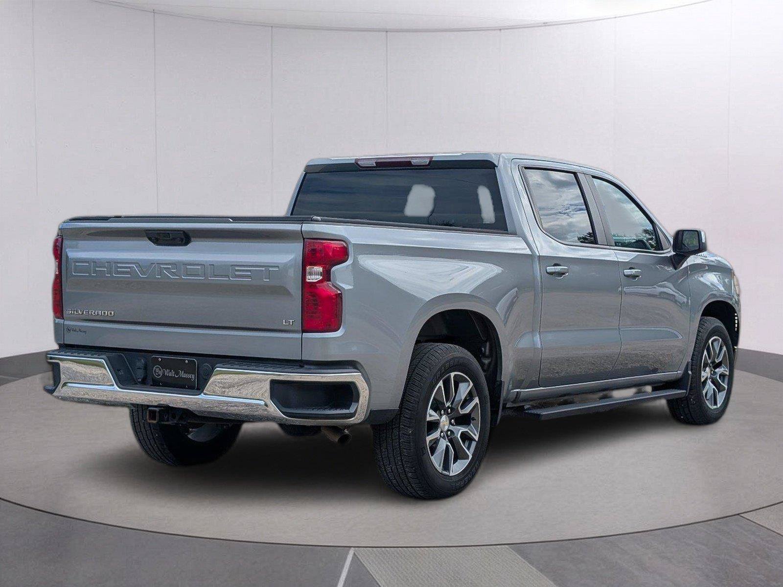 Used 2023 Chevrolet Silverado 1500 LT RWD image 8