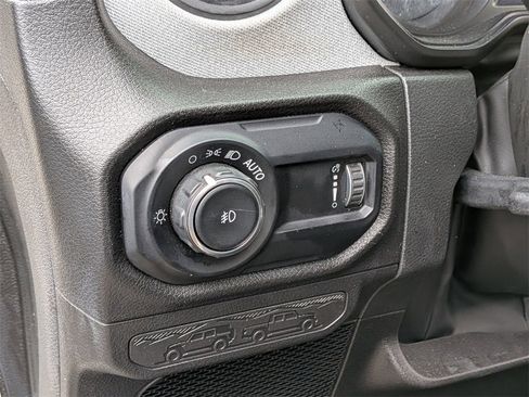 Used 2024 Jeep Wrangler Sport S image 14