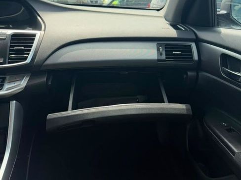 Used 2013 Honda Accord LX image 24