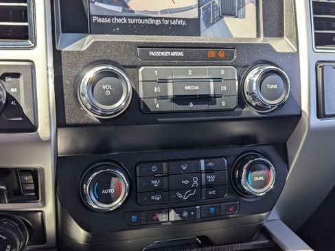 Used 2021 Ford F350 Lariat w/ Chrome Package AWD/4WD image 19