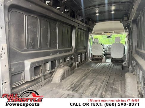Used 2018 Ford Transit 250 148 High Roof Extended RWD image 11