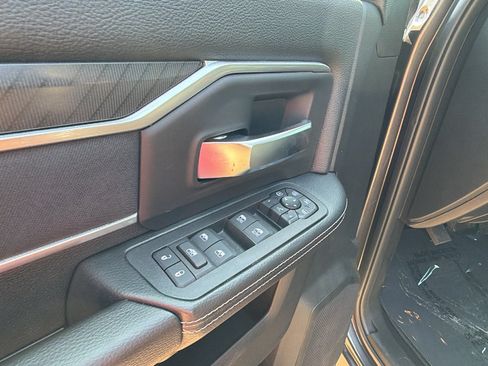 Used 2026 RAM 2500 Big Horn AWD/4WD image 15