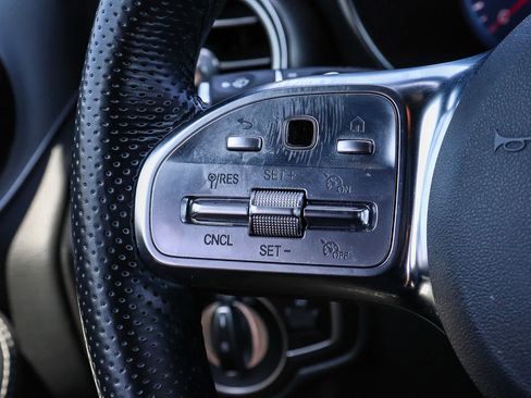 Used 2021 Mercedes-Benz GLC 300 image 22