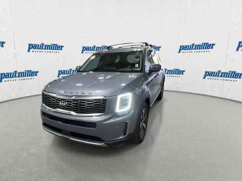 Used 2021 Kia Telluride S image 4