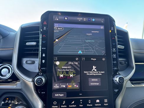 Used 2025 RAM 1500 Tungsten image 24