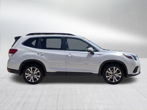 Used 2024 Subaru Forester Limited AWD/4WD image 7