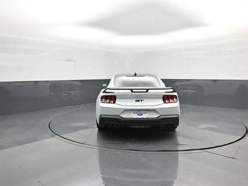 New 2026 Ford Mustang GT w/ GT Performance Package RWD image 6