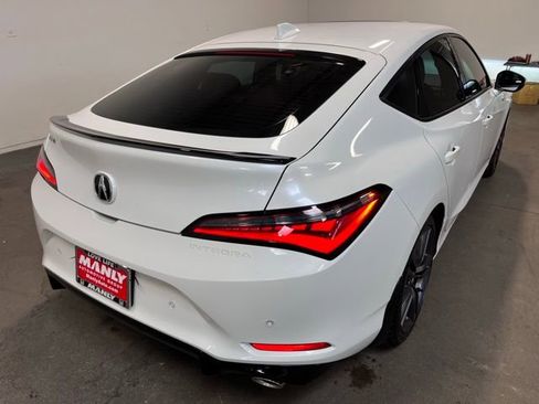 Used 2023 Acura Integra A-Spec image 3