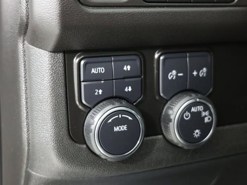 Used 2024 Chevrolet Tahoe High Country w/ Premium Package 2 image 19