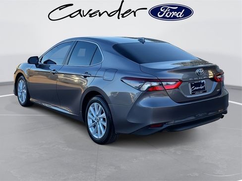 Used 2024 Toyota Camry LE image 7