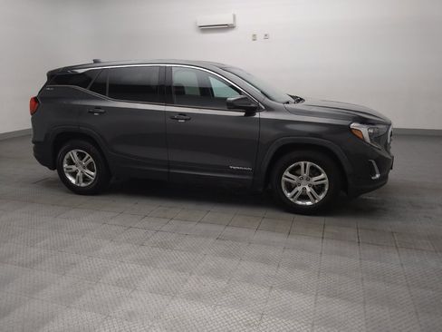 Used 2020 GMC Terrain SLE FWD image 11