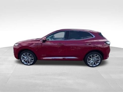 Certified 2025 Buick Envision Avenir AWD/4WD image 3