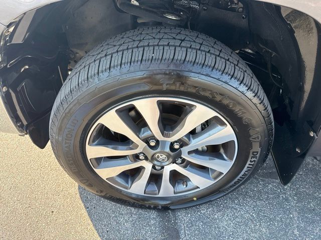Used 2018 Toyota Tundra Limited AWD/4WD image 9