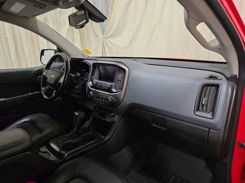 Used 2019 Chevrolet Colorado Z71 image 37