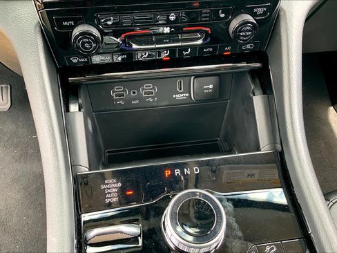 New 2023 Jeep Grand Cherokee 4WD 4xe image 21