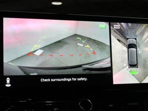 New 2025 Mitsubishi Outlander SE image 15