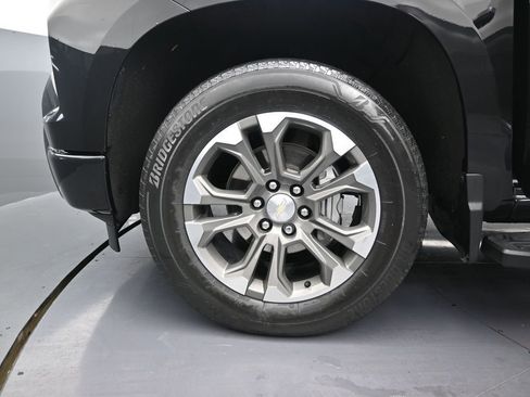 Used 2023 Chevrolet Silverado 1500 High Country image 13