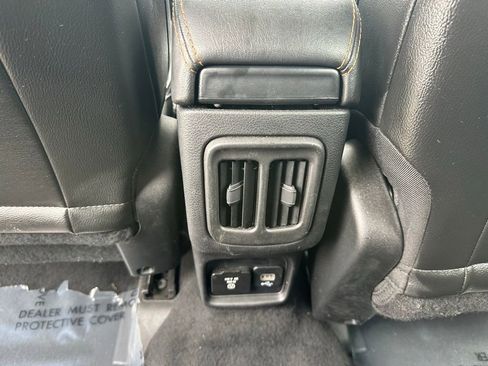 Used 2021 Jeep Compass Limited w/ Sun and Sound Group AWD/4WD image 29