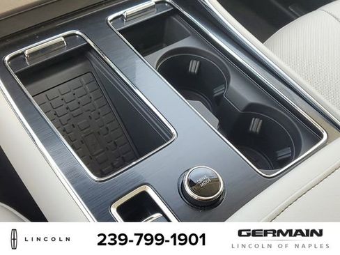 New 2025 Lincoln Aviator Premiere w/ Equipment Group 101A image 31