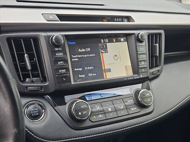Used 2018 Toyota RAV4 XLE FWD image 12