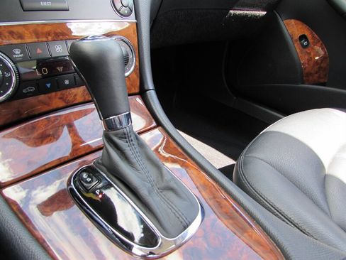 Used 2008 Mercedes-Benz CLK 350 Coupe image 23