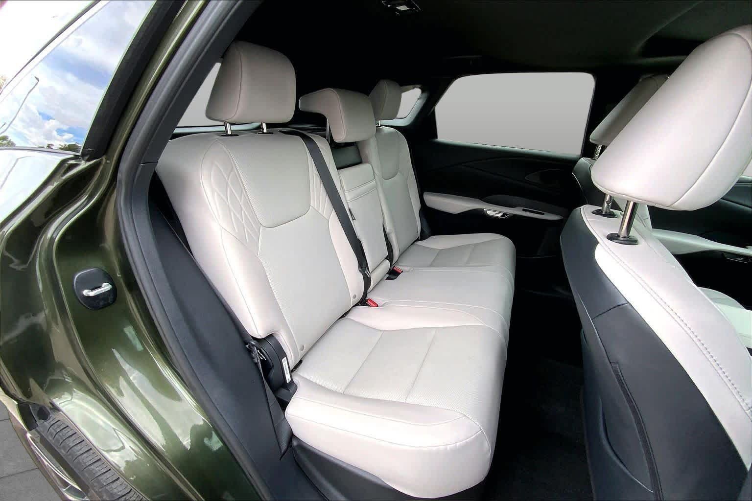 Used 2024 Lexus RX 350 Premium w/ Convenience Package AWD/4WD image 18