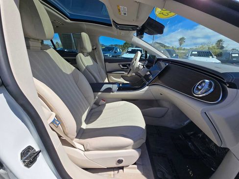 Used 2023 Mercedes-Benz EQS 450+ Sedan image 12