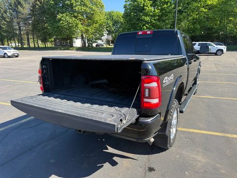 Used 2020 RAM 2500 Laramie AWD/4WD image 9