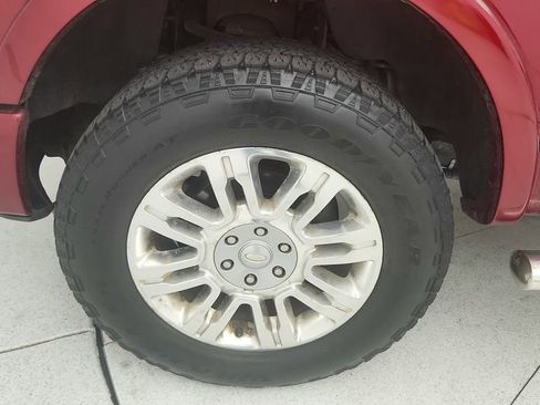 Used 2013 Ford F150 Platinum image 27