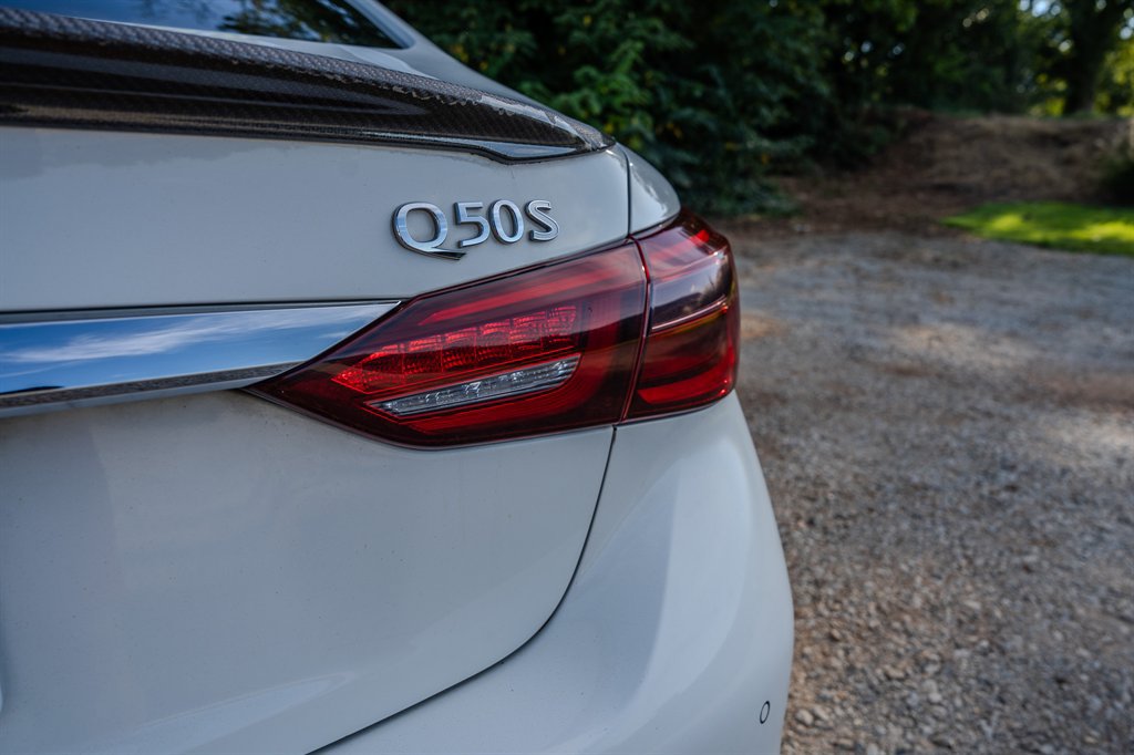 Used 2018 INFINITI Q50 Sport w/ Proactive Package RWD image 11