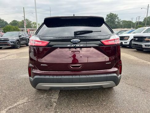 Certified 2024 Ford Edge SEL w/ Convenience Package AWD/4WD image 5