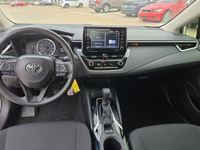 Used 2021 Toyota Corolla LE FWD image 16