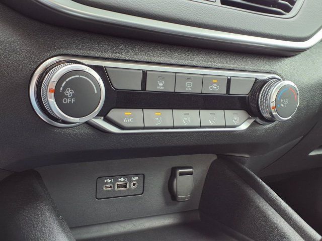 Used 2025 Nissan Altima 2.5 S FWD image 7