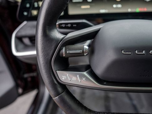 Used 2024 Lucid Air Touring image 6