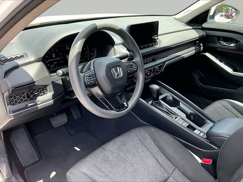 Used 2023 Honda Accord LX image 18