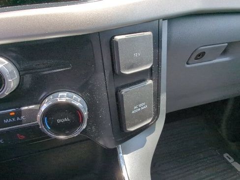 Used 2022 Ford F150 XLT w/ Equipment Group 302A High AWD/4WD image 22