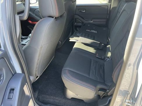 Certified 2023 Nissan Frontier PRO-4X w/ Pro Convenience Package image 10